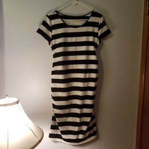 Isabel Maternity dress